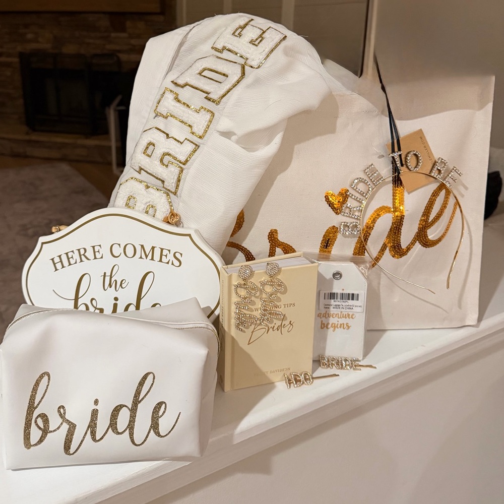Bride Collection Set in White and Gold